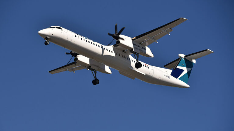 Everything You Need To Know About Bombardier Q400